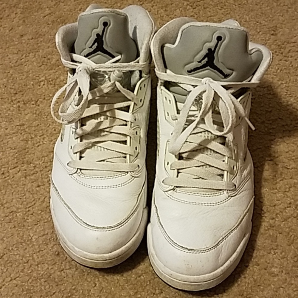 Jordan 5 Retro Metallic White